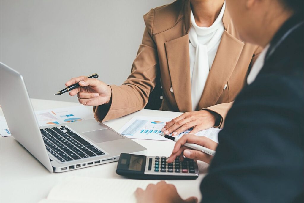 Top-5 Benefits of Outsourcing Accounting for Startups